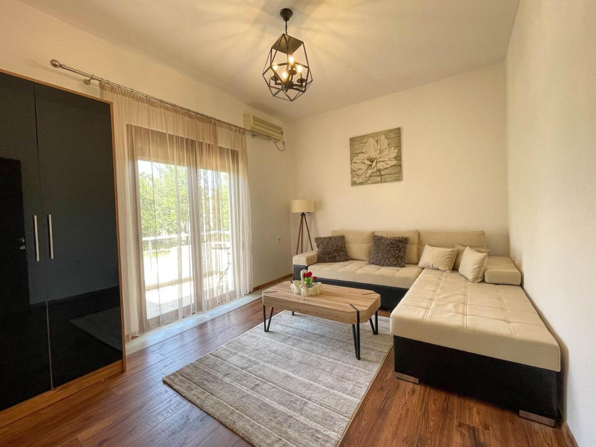 B&B Lovac Hasa 2 Ulcinj Exteriér fotografie