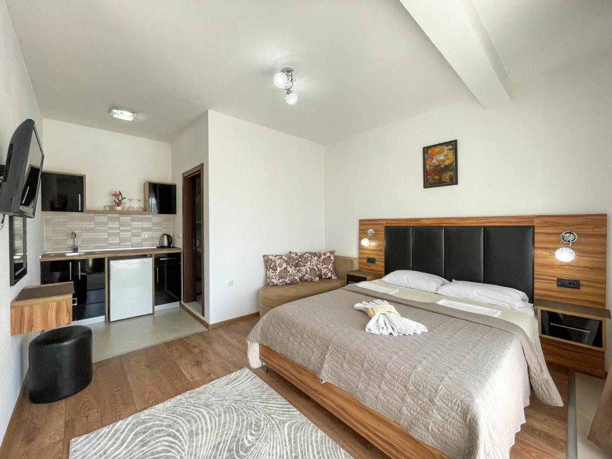 B&B Lovac Hasa 2 Ulcinj Exteriér fotografie