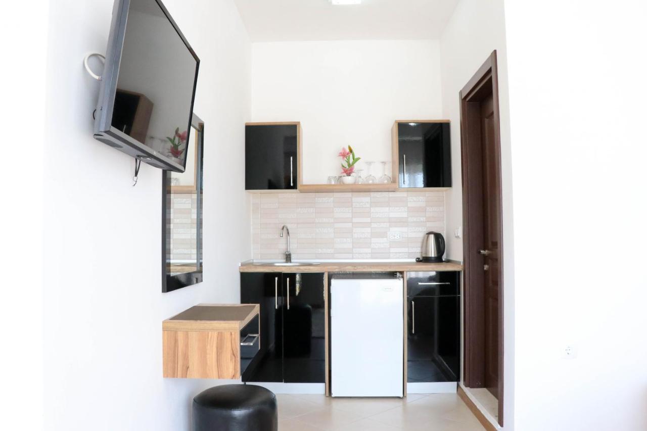 B&B Lovac Hasa 2 Ulcinj Exteriér fotografie