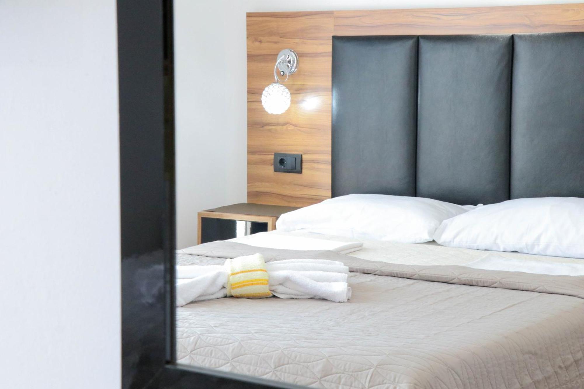 B&B Lovac Hasa 2 Ulcinj Pokoj fotografie